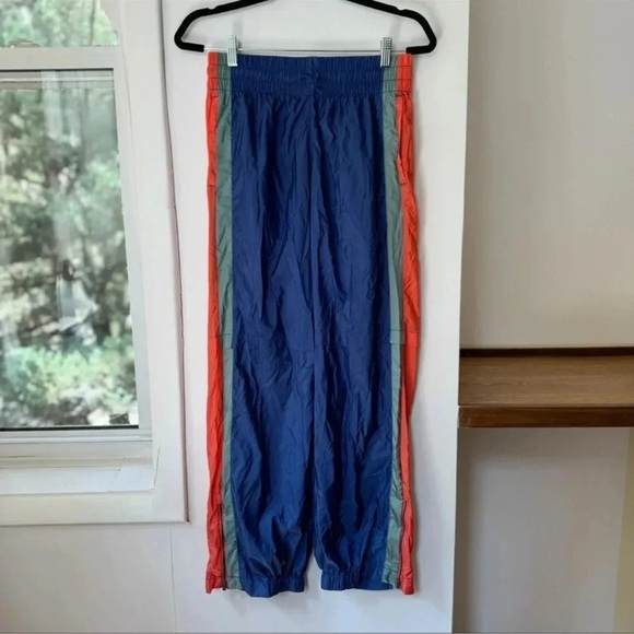 New Free People End Zone Track Pants Wide Leg Nyon Cargo FP Movement Baggy Blue - Picture 4 of 8